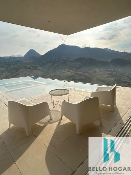 Casa-Finca en Venta en Bolombolo